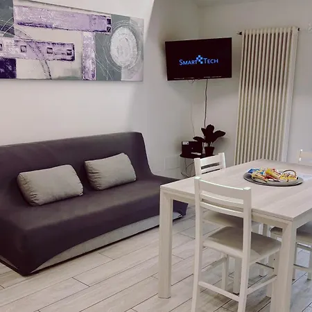 Il Portico A 8 Chilometri Da E 7 Chilometri Da Faenza Appartamento *